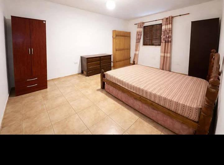 Casa · 130m² · 4 Dormitorios
