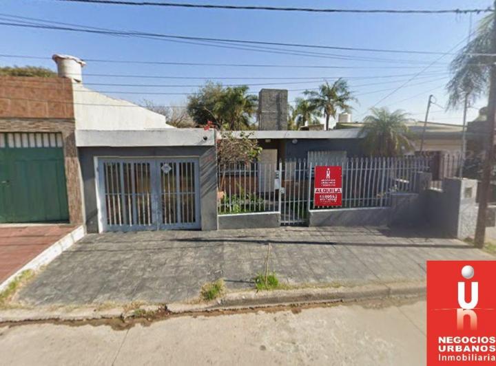 Casa · 100m² · 6 Ambientes · 1 Cochera