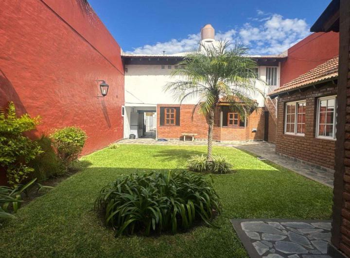 PH · 290m² · 5 Ambientes · 1 Cochera