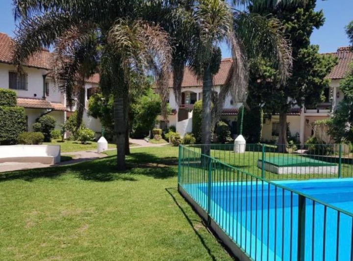 PH · 70m² · 4 Ambientes · 1 Cochera