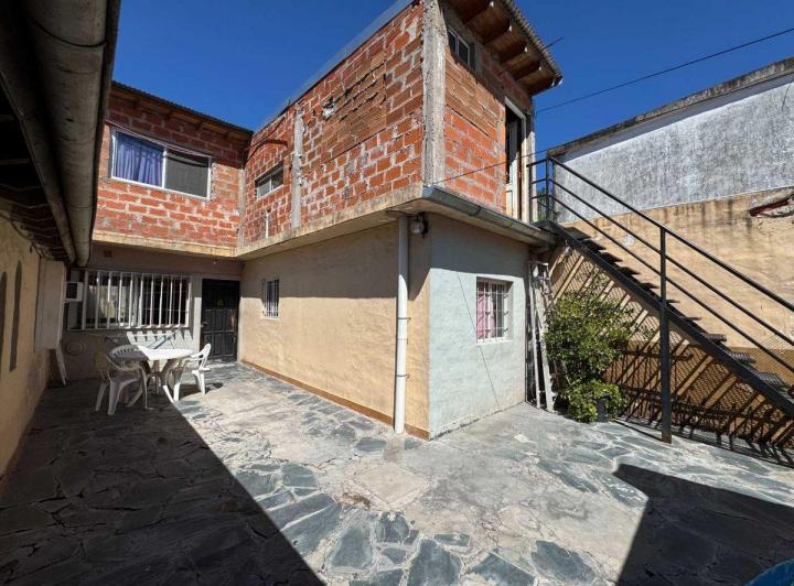 PH · 165m² · 7 Ambientes · 2 Cocheras