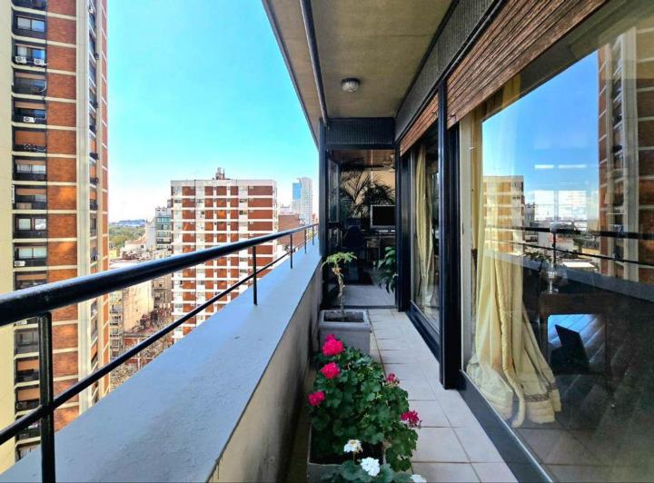 Departamento · 201m² · 5 Ambientes · 2 Cocheras
