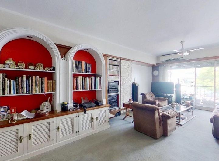 Departamento · 128m² · 5 Ambientes · 1 Cochera