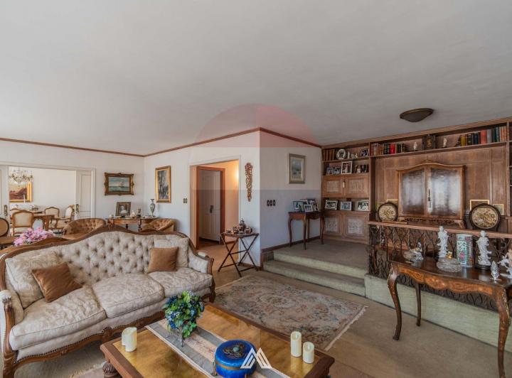 Departamento · 221m² · 7 Ambientes · 2 Cocheras