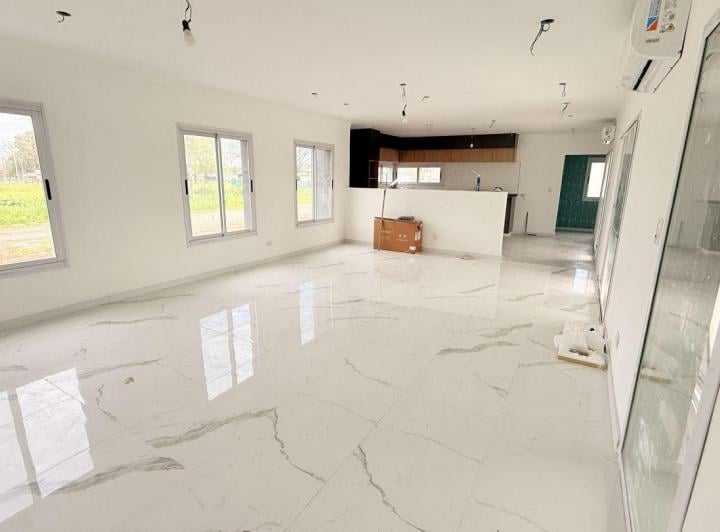 Casa · 140m² · 4 Ambientes