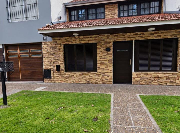 Casa · 5 Ambientes