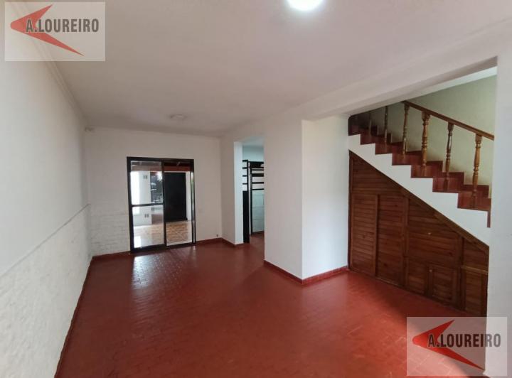 Casa · 15m² · 4 Ambientes · 1 Cochera
