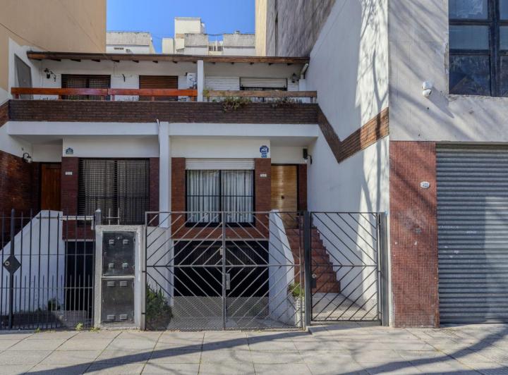 Casa · 112m² · 4 Ambientes · 1 Cochera