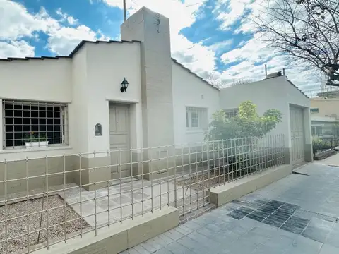 Casa en Alquiler en Sexta Sección, Mendoza