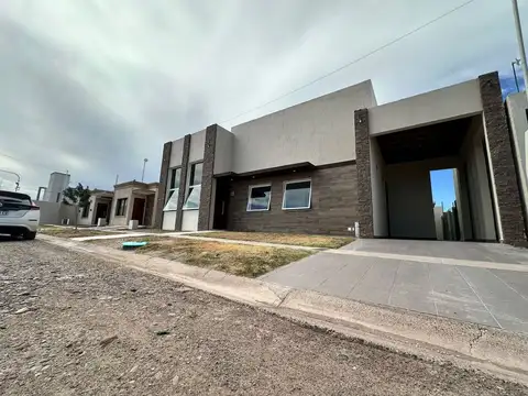 Casa en Venta en Maipú, Mendoza