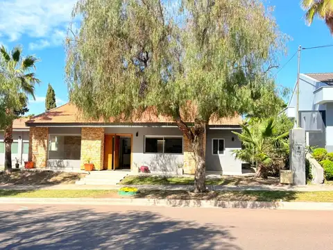 Casa en Venta en Mendoza, Capital