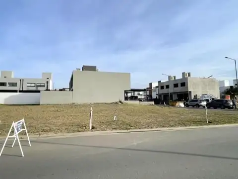 Terreno en Venta en Solares de Manatiales, Countries y Barrios Cerrados en Córdoba