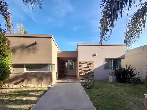 Casa en Alquiler en Funes, Rosario