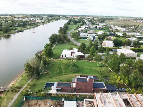 Casa en Alquiler en Puerto Roldan, Countries y Barrios Cerrados en Roldan