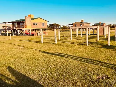 Terreno en Venta en Helvecia, Garay