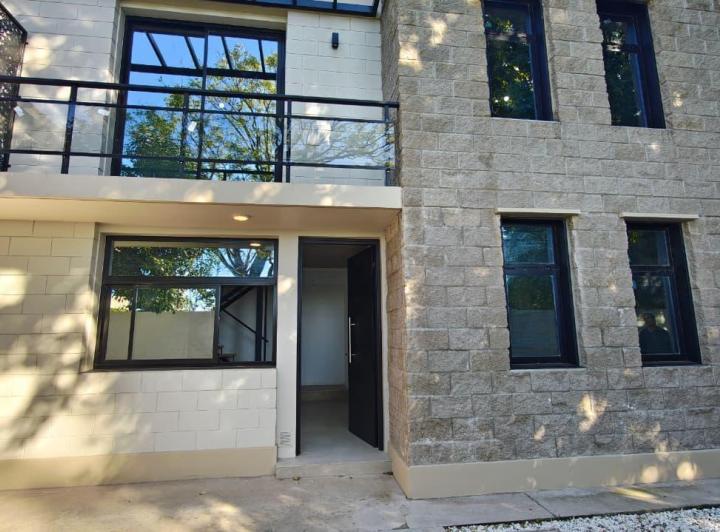 Departamento · 100m² · 3 Ambientes · 1 Cochera