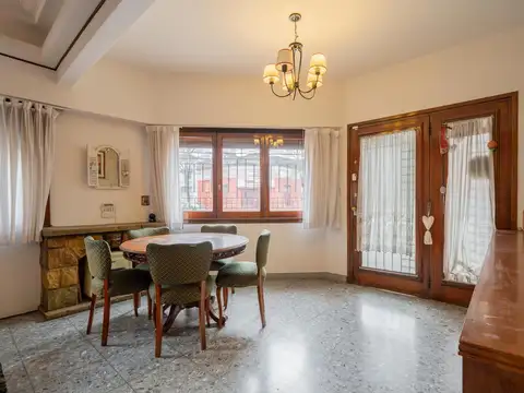 Casa en Venta en Flores, CABA