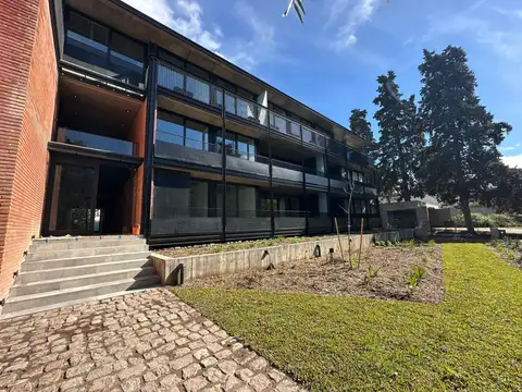 Departamento en Alquiler en City Bell, Partido de La Plata