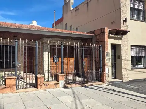 Casa en Alquiler en Lanús Oeste, Lanús