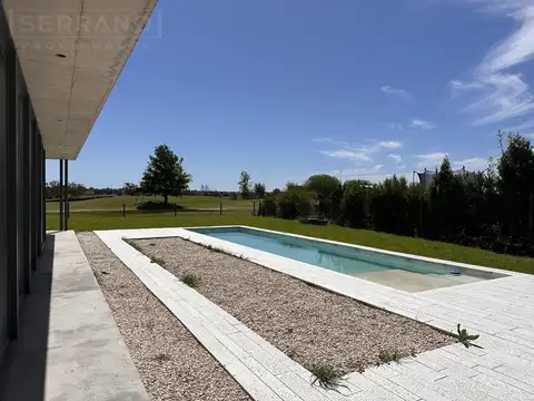 Casa en Alquiler en El Cantón - Barrio Golf, Countries y Barrios Cerrados en Escobar