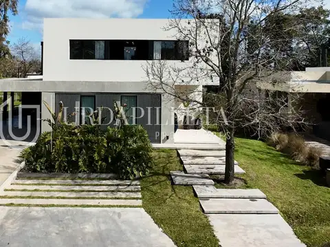 Casa en Venta en Springdale, Countries y Barrios Cerrados en Pilar