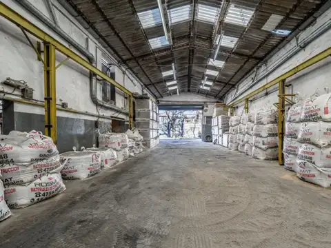 Galpón en Venta en José Ingenieros, Partido de Tres de Febrero