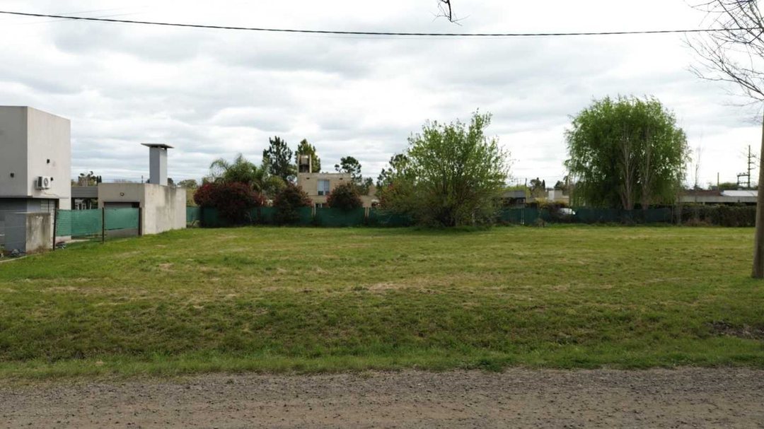 VENTA TERRENO EN FUNES TOWN
