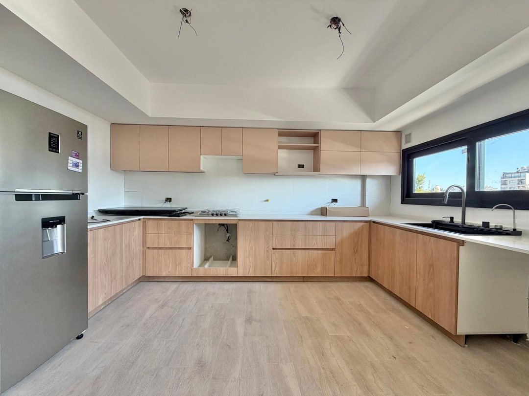 DEPARTAMENTO 4 AMBIENTES C/BALCON A ESTRENAR