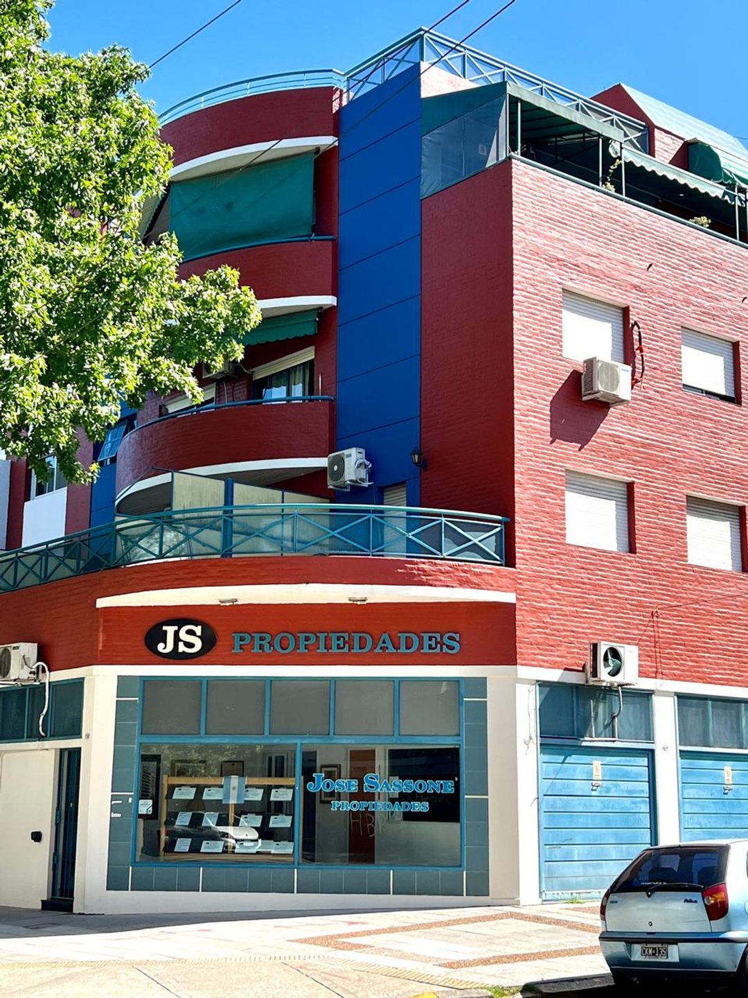 DEPARTAMENTO 2 AMBIENTES EN V. URQUIZA CON BALCON