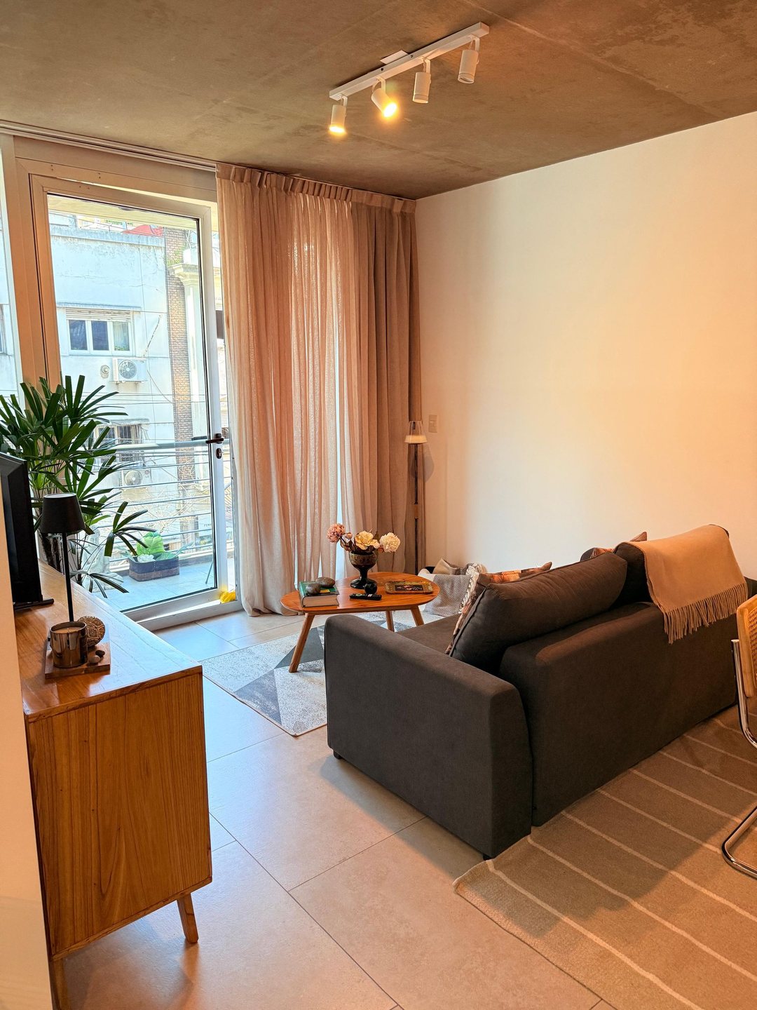 VENTA DEPTO MONOAMBIENTE CON BALCÓN EN PALERMO