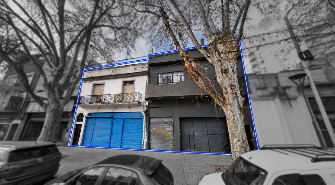 Terreno doble frente en venta - Parque Chacabuco