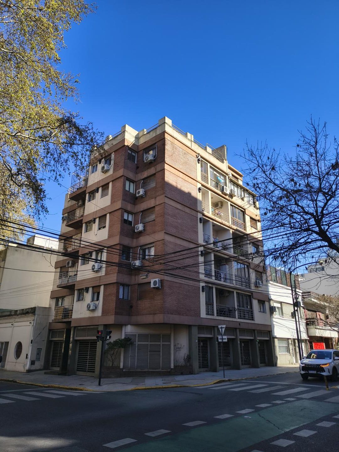 VENTA 2 AMBIENTES BALCON VESTIDOR FRENTE LAVADERO