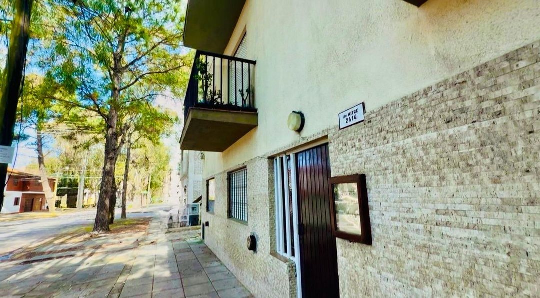 Venta departamento 2 ambientes centrico