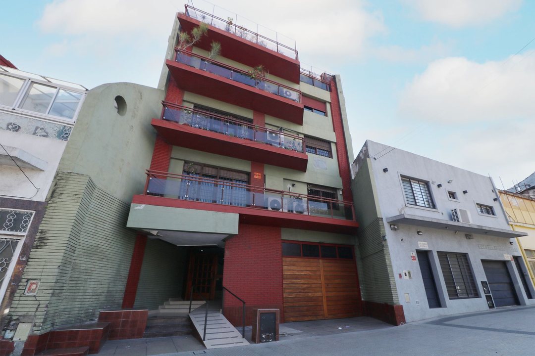 Oficina + Guardacoches+ Terraza
