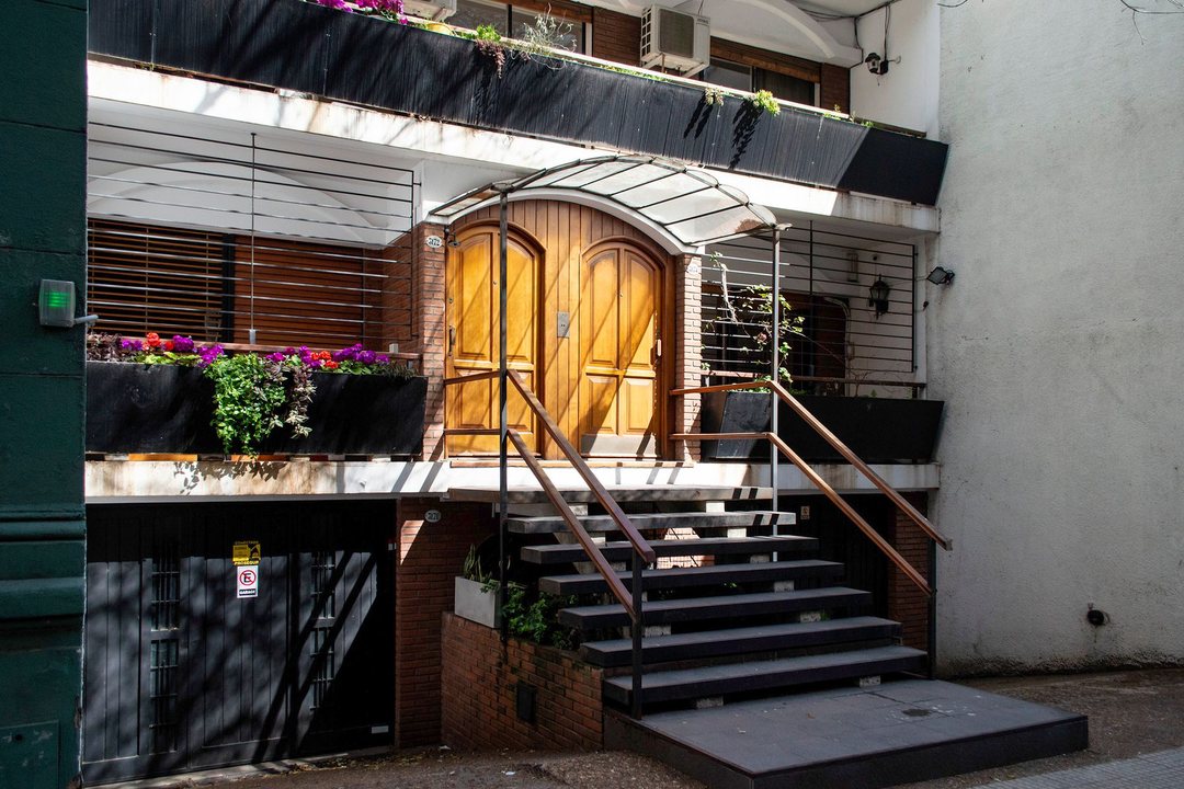 Venta Duplex con jardin parrilla cochera NUÑEZ