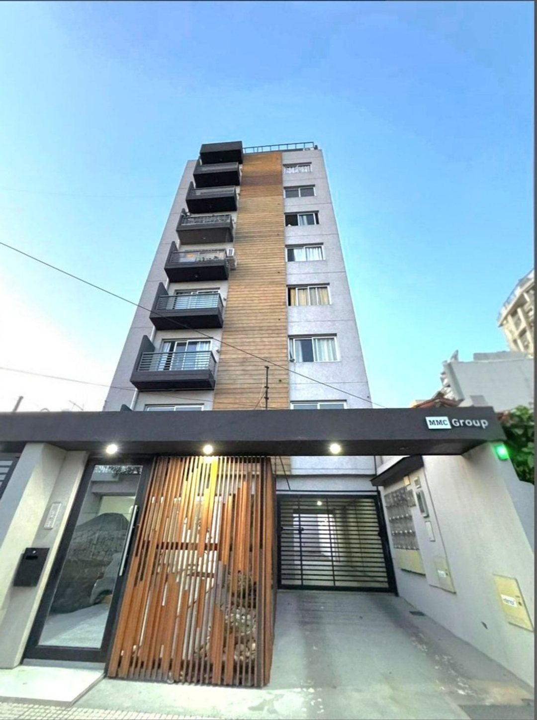 VENTA DEPARTAMENTO 2 AMBIENTES C/ COCHERA MORON