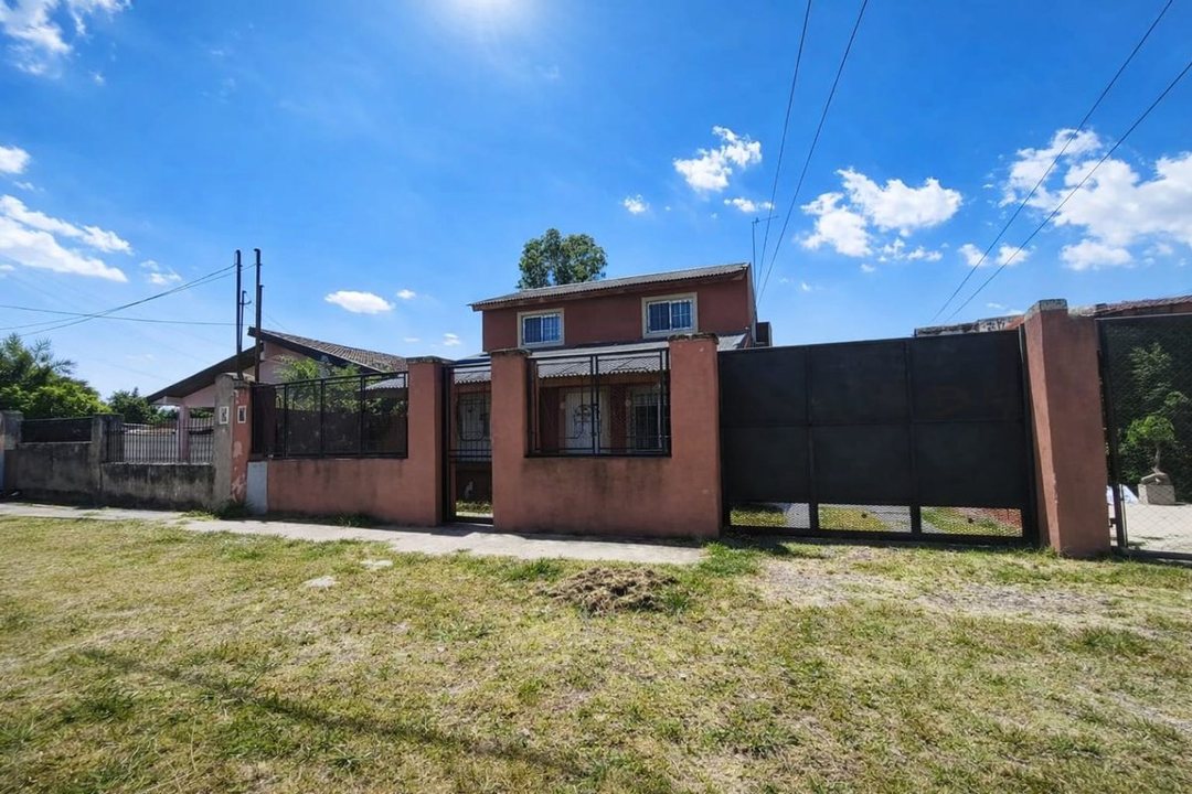 Casa en venta 4 dormitorios 450mt2