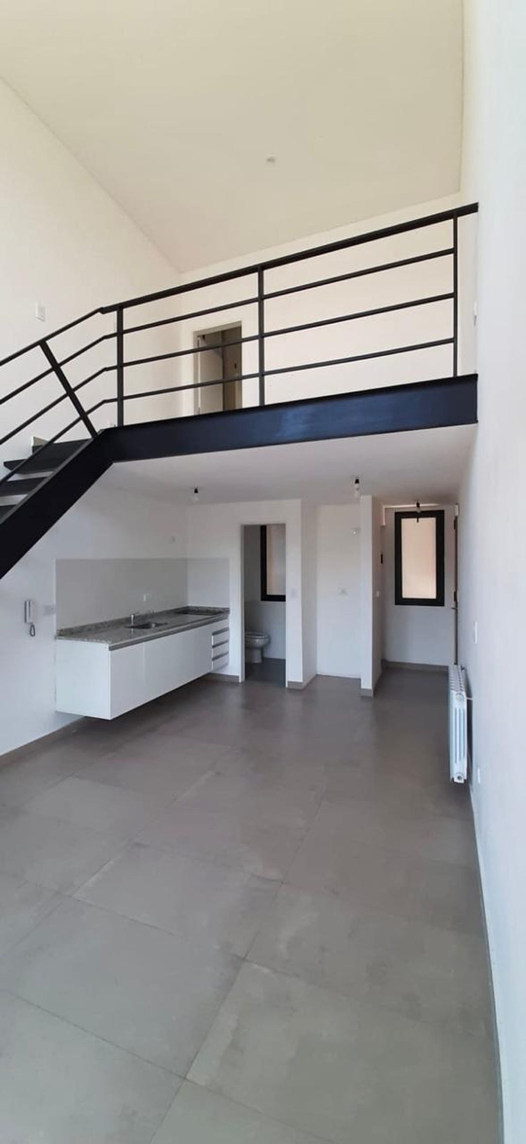 Loft en Moreno con balcon y cochera
