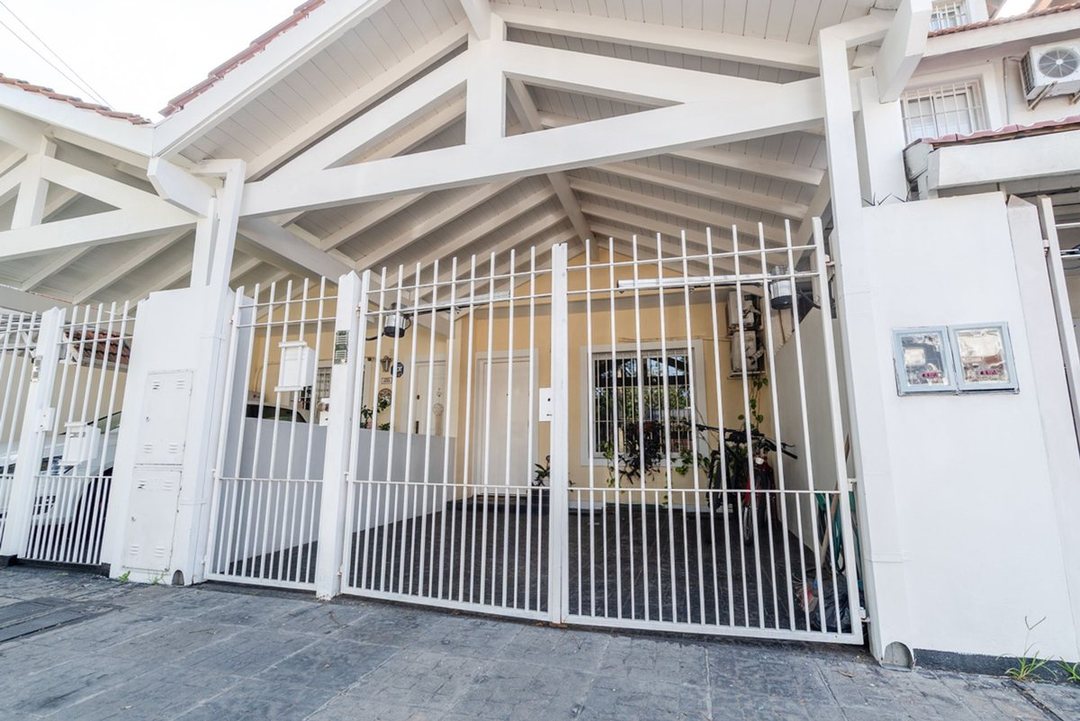 PH Carapachay Venta 4 amb. Jardín Cochera Parrilla