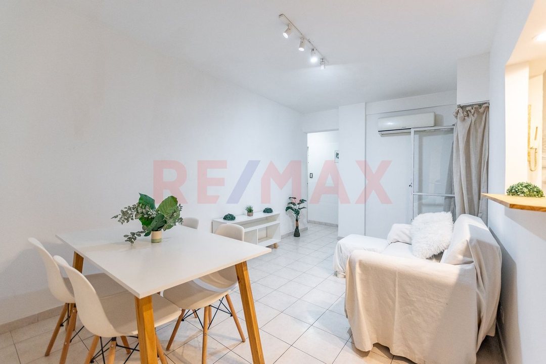 VENTA DEPTO 3 AMB/ 2 PATIOS/ APTO CRED/ RECOLETA!