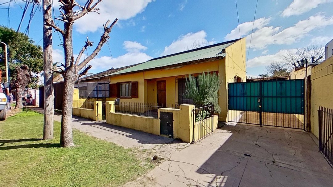 VENTA  CASA JOSE C PAZ SAN AGUSTIN 700