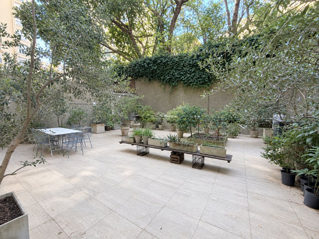 ALQUILER RECOLETA PB 3 AMBIENTES 145 MT2 PATIO