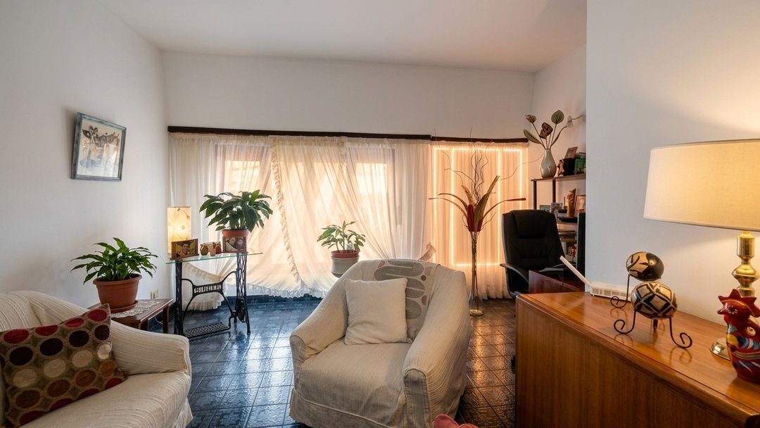 VENTA - PH. 3 AMB. AMPLIO , CON PATIO Y COCHERA