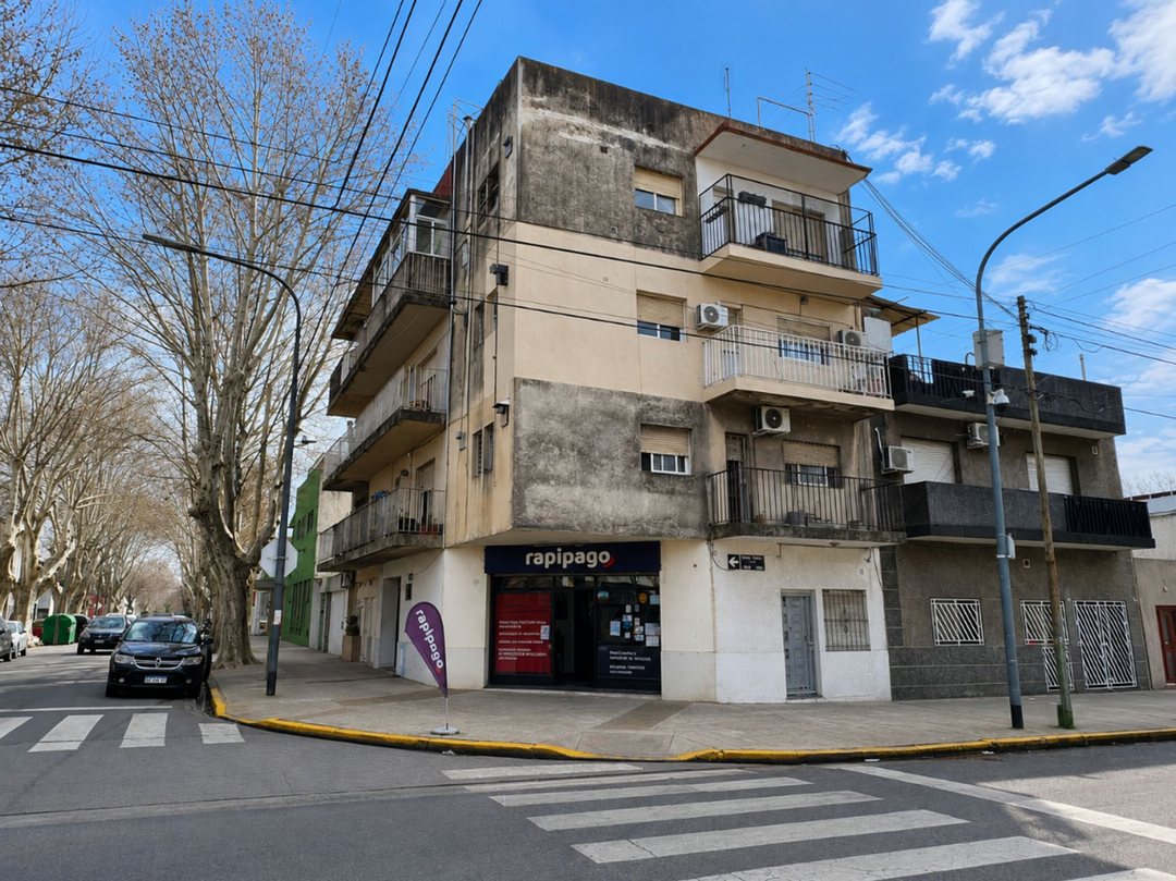 VENTA DEPARTAMENTO 3 AMBIENTES MATADEROS APTO CRED