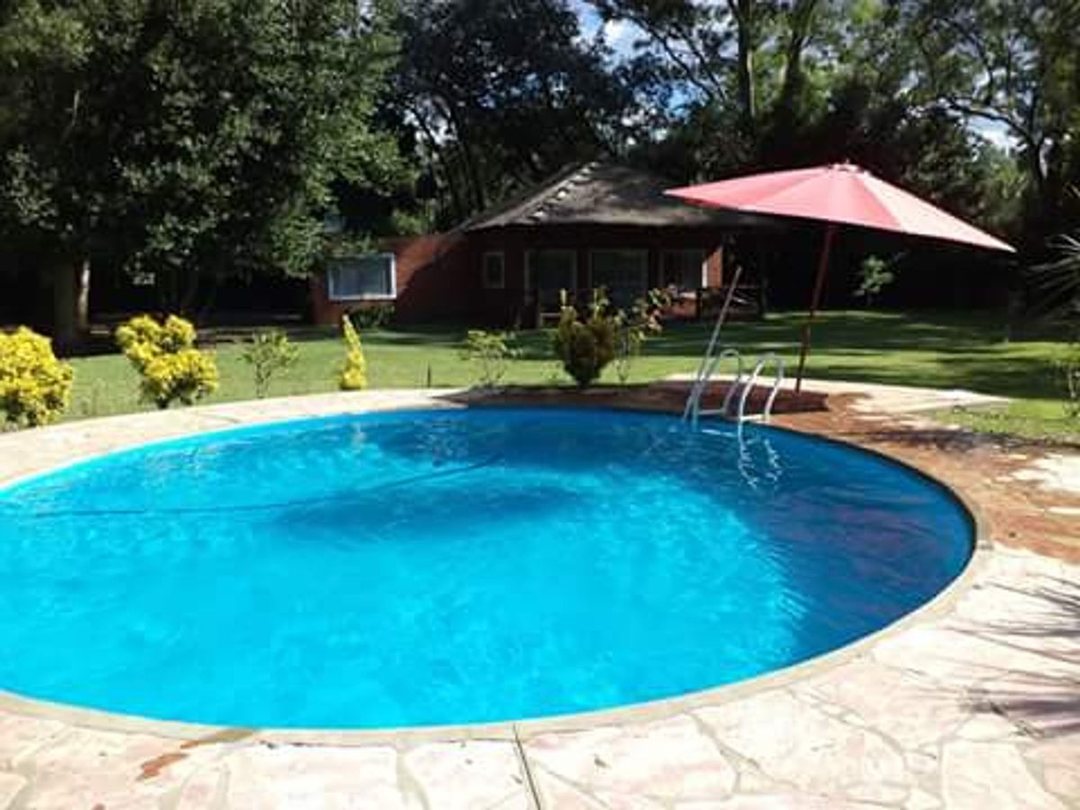 CASA VENTA BRANDSEN QUINTA AMPLIO LOTE Y PILETA