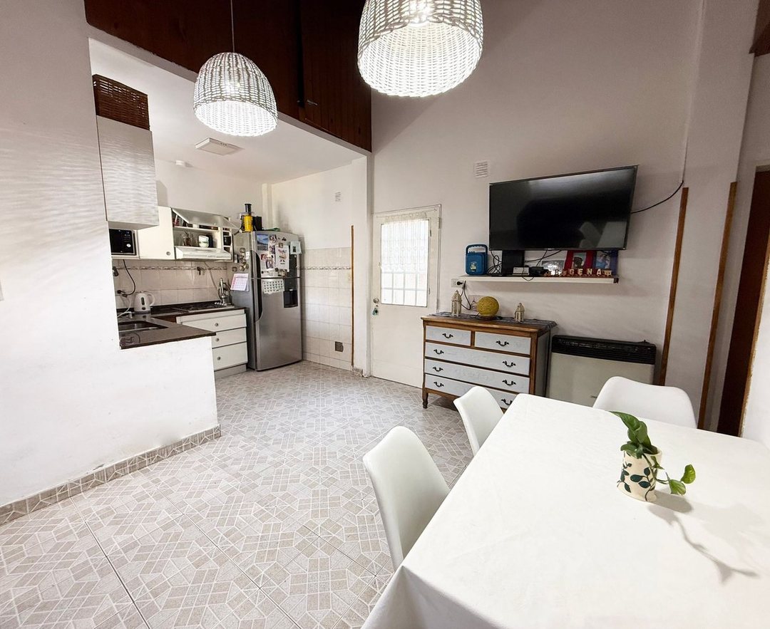 VENTA CASA 3 AMBIENTES LOTE PROPIO RAMOS MEJIA