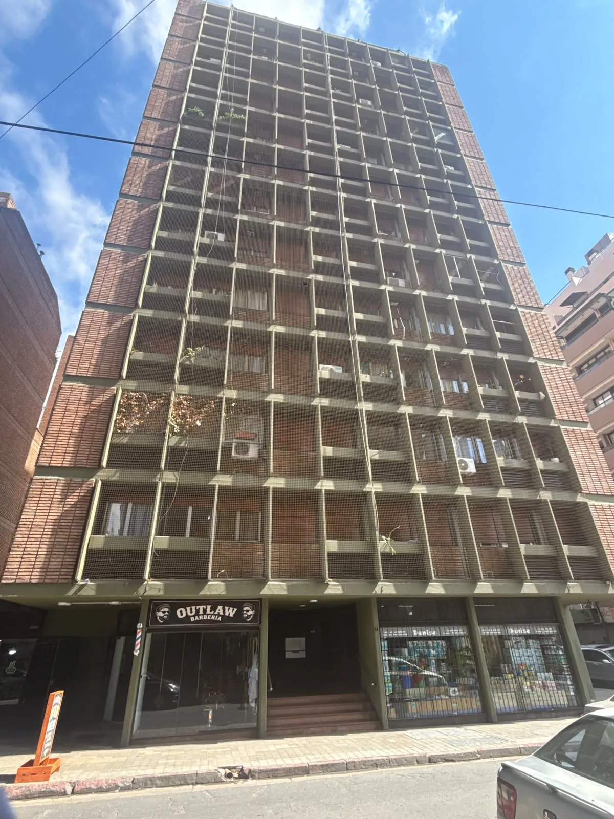 Espectacular depto en pleno centro (Corro esquina Dean Funes)