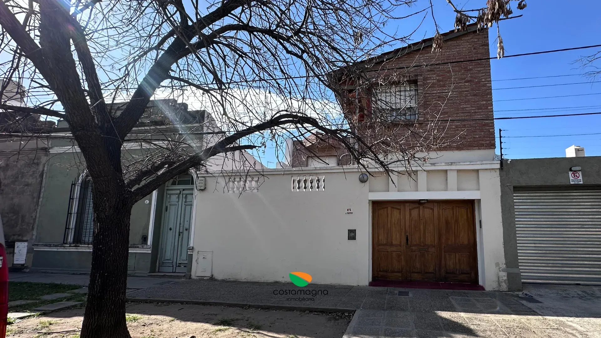 GRAN CASA EN JUNIORS - APTA CRÉDITO