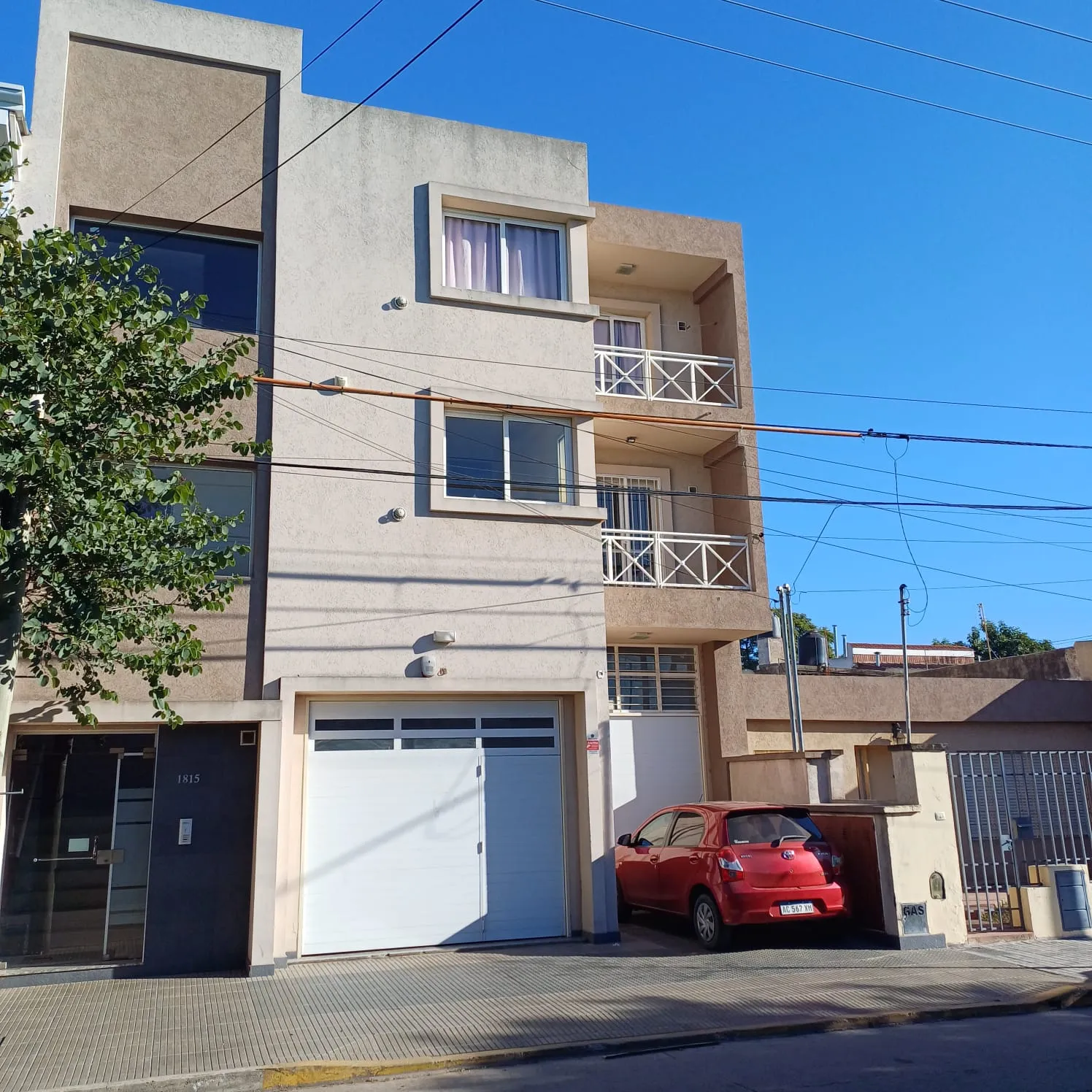 Villa Cabrera - Departamento