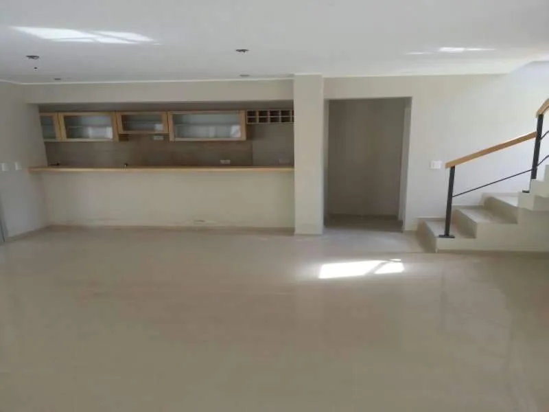 Venta Duplex 4 Dormitorios Complejo Le Parc - Arguello